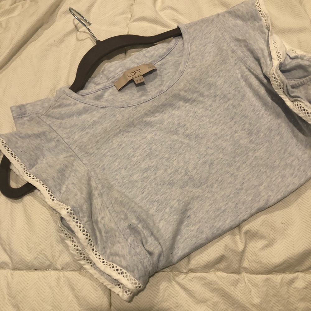 Heather Blue LOFT T-shirt w/ ruffle sleeves